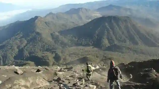 Misteri Gunung Semeru. Misteri Yang Menyelimuti Gunung Semeru. Gunung Semeru Yang Misteri. Misteri Di Gunung Semeru