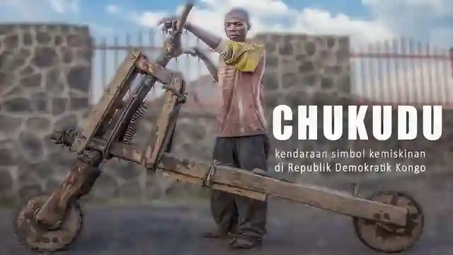 Posjos.com - Chukudu Kendaraan Orang Kongo. Inilah Chukudu Kendaraan Khas Kongo. Kendaraan Chukudu Orang Kongo